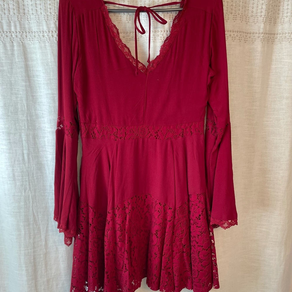 Three-quarter sleeve cherry red lace dress